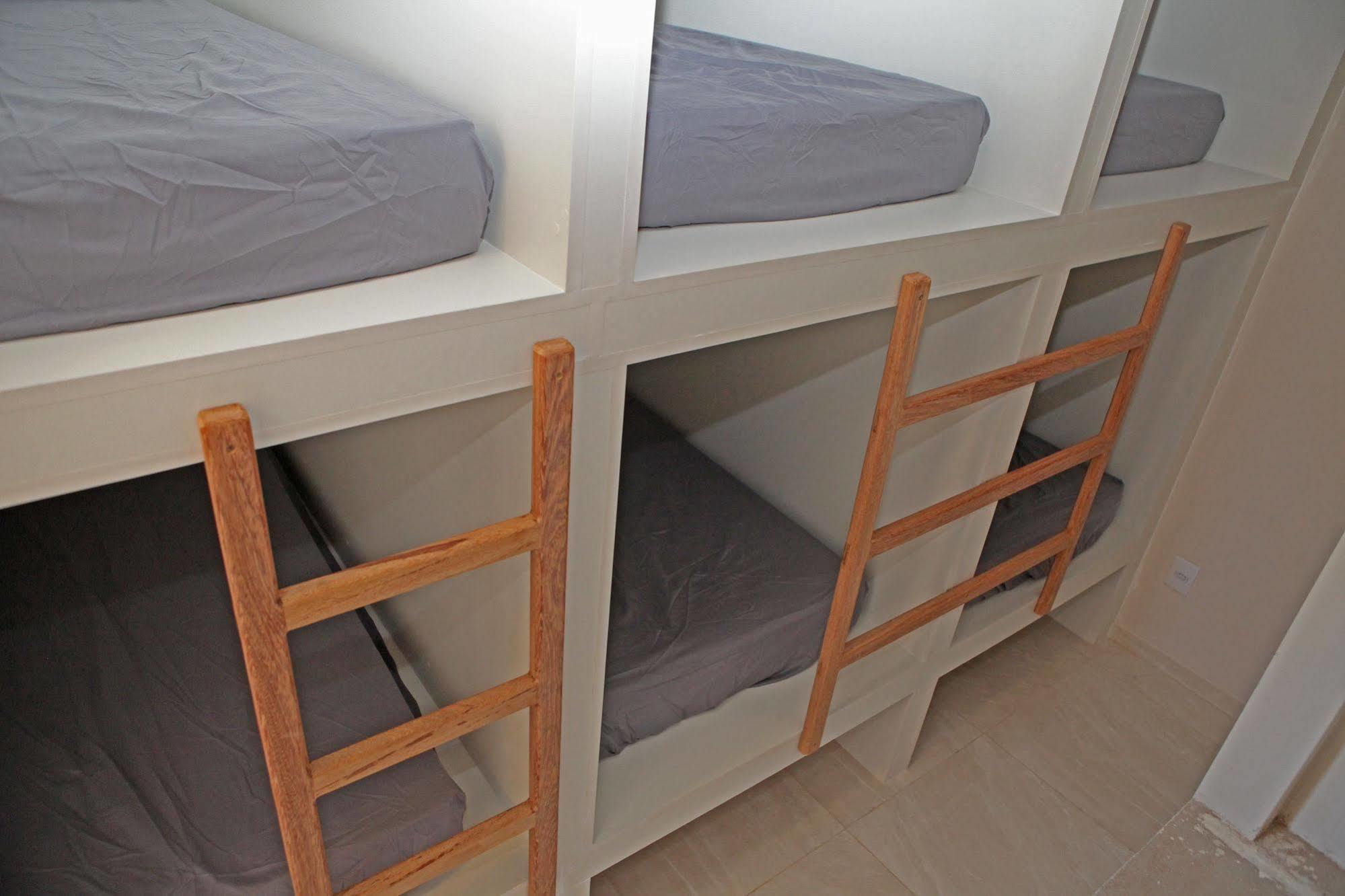 Sono Vitoria Hostel Екстериор снимка