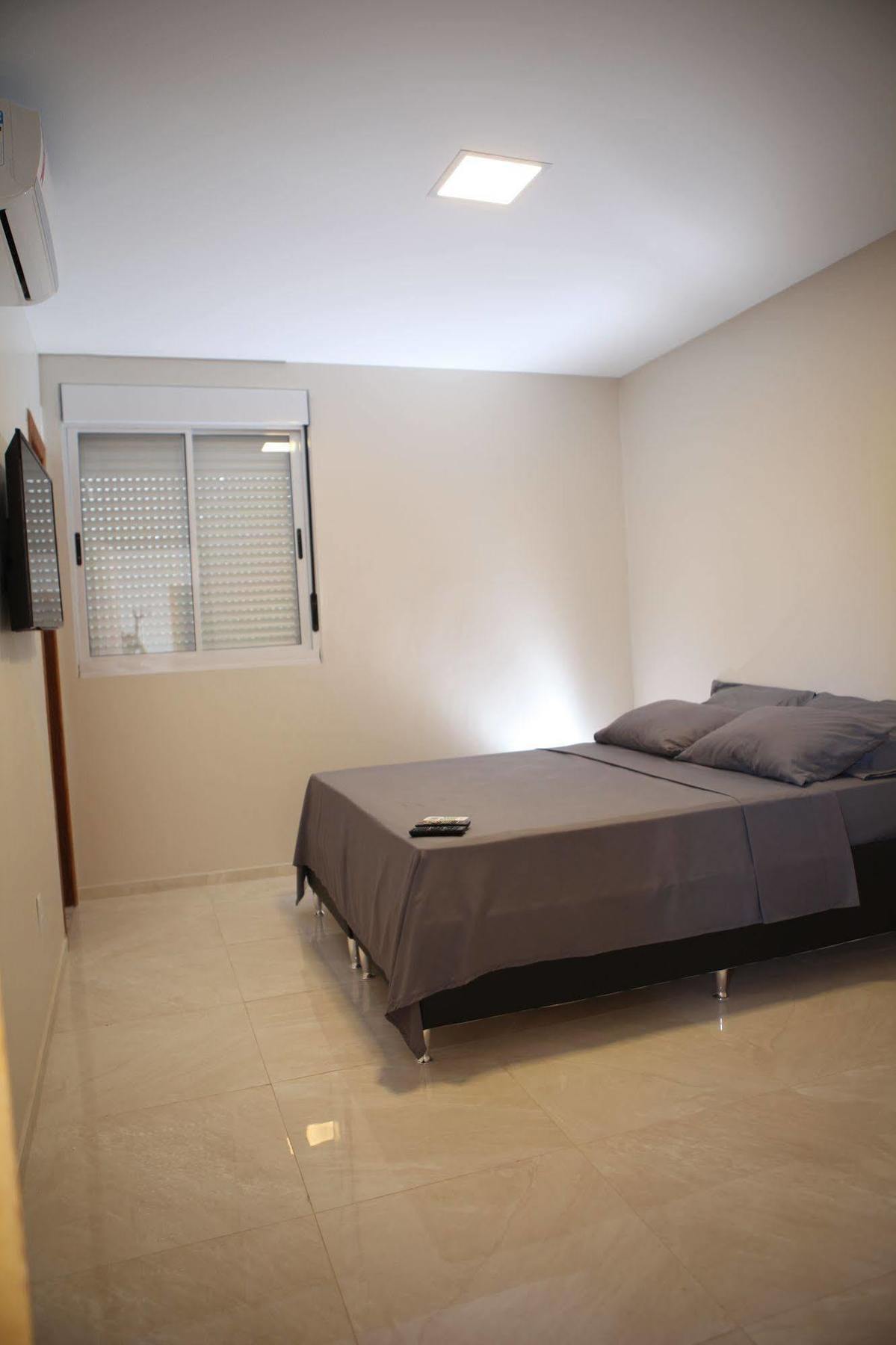 Sono Vitoria Hostel Екстериор снимка
